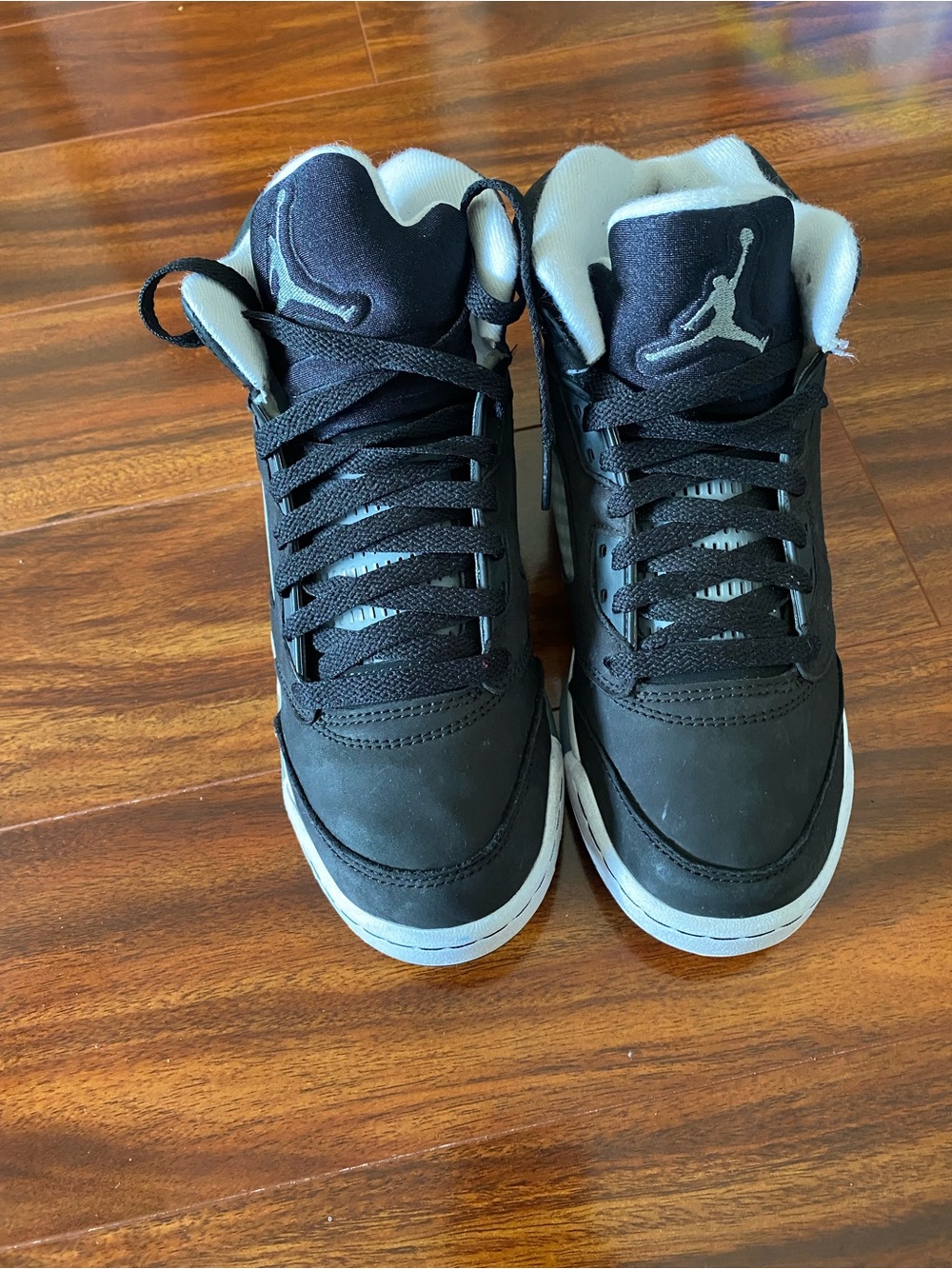 Jordan 5 Retro Moonlight (Oreo) Black and White Sneakers Youth 6 women 7.5 - Picture 4 of 9